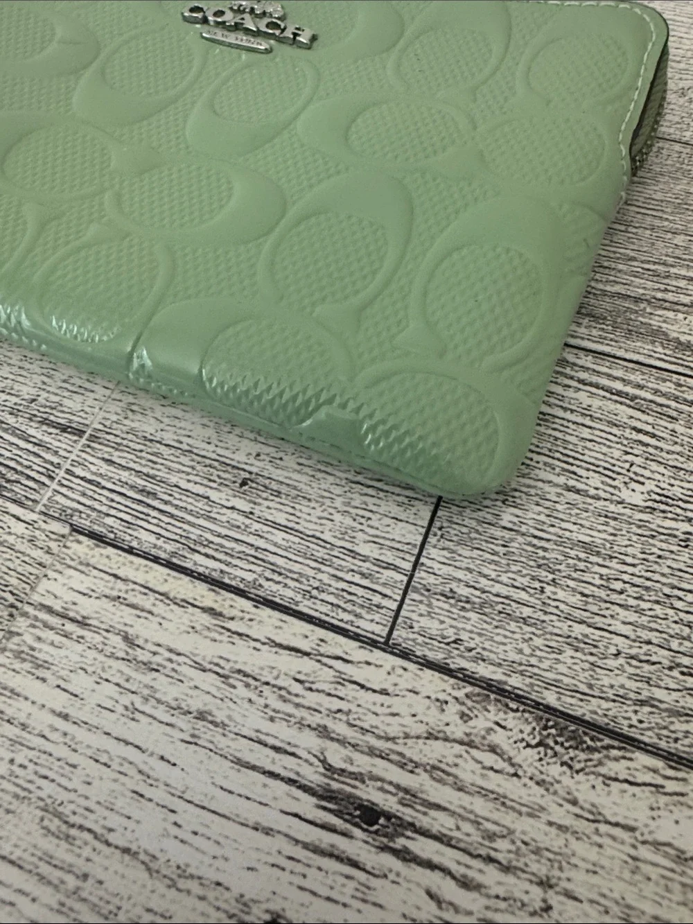 Coach Pale Green Patent Signature Zip Wristlet NWT